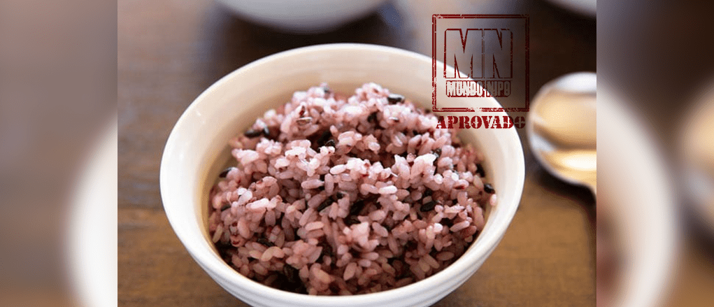 Tigela de arroz roxo