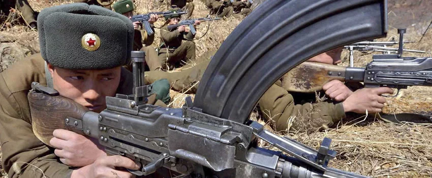 Artilharia autopropulsada de 170 mm da Coreia do Norte foi identificada em base russa próxima à Ucrânia. Saiba mais sobre esse envio militar e suas implicações.