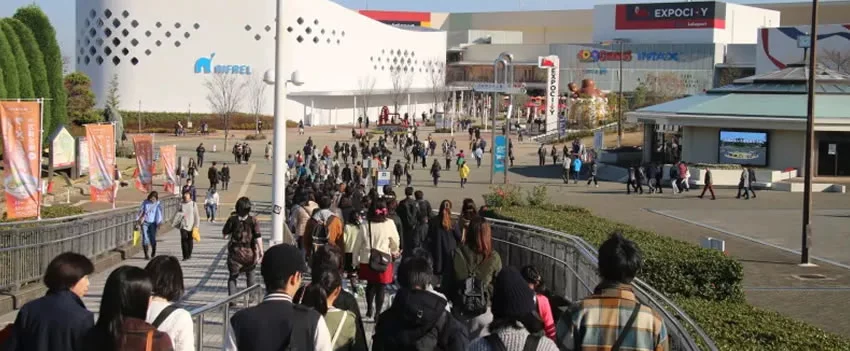 Expo 2025 Osaka ultrapassa 1 milhão de visitantes e promove alianças culturais únicas, mesmo enfrentando desafios com construção de pavilhões.