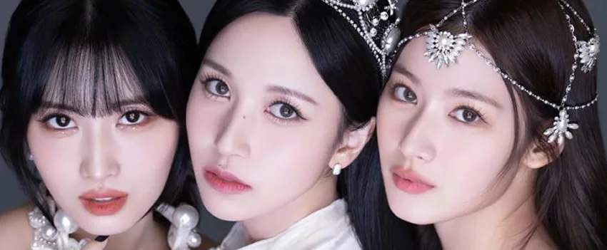 TWICE lança versão japonesa de "Talk That Talk" e continua seu reinado de sucesso no Japão. Descubra a trajetória do grupo e seus próximos lançamentos e turnês.