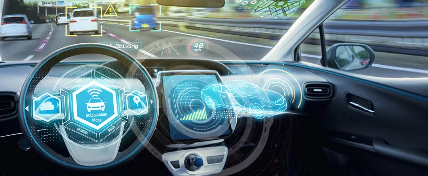 A direção autônoma no Japão avança com a IA generativa. Waymo demonstra carro autônomo em Tóquio e Toyota firma parceria. Entenda a "Condução Autônoma 2.0".