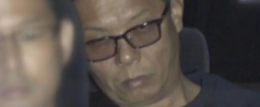 Líder do Yamaguchi-gumi preso em Osaka por roubo de mais de 170 relógios Rolex. Investigações revelam seu papel no planejamento e na distribuição dos bens.