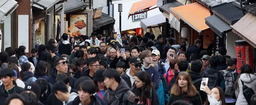 Especialistas em Osaka recomendam arquivamento de imposto para turistas estrangeiros após análise legal. Entenda os motivos e impactos.