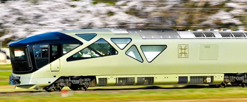 Um exclusivo passeio de trem de luxo foi cancelado pela JR East após tripulantes consumirem álcool de passageiros. Saiba tudo sobre o caso do Train Suite Shiki-shima.
