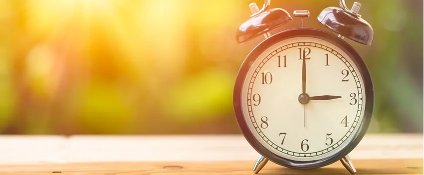 O horário de verão no Japão (samaa taimu) pode retornar? Conheça a polêmica história, os benefícios ambientais e econômicos e a tecnologia que apoiam a restauração da prática.