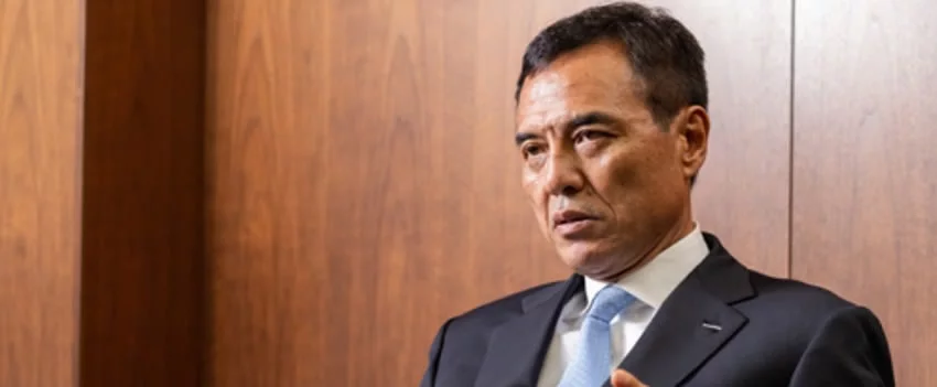 Takeshi Niinami renuncia à presidência da Suntory após investigação. Entenda os impactos e desdobramentos no cenário empresarial japonês.