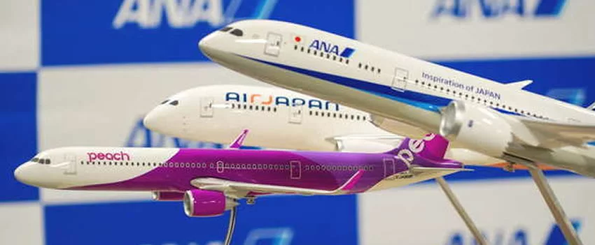 ANA propõe aposentadoria aos 65 anos e reforça retenção de talentos em meio à escassez de mão de obra no Japão.