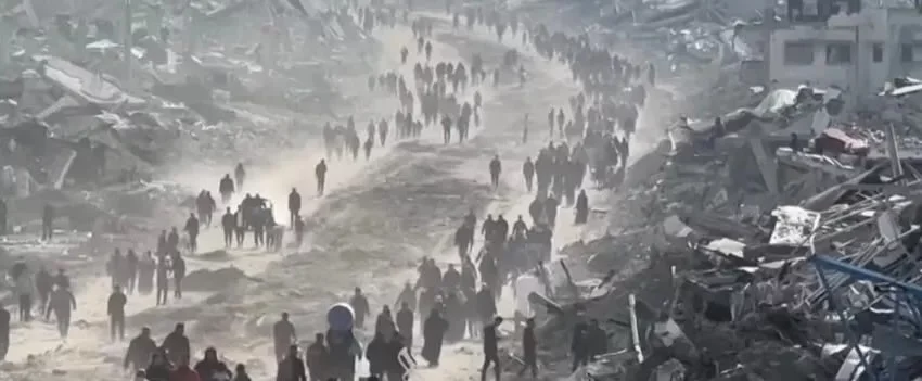 Milhares de palestinos voltam para suas casas em Gaza após o Cessar-Fogo Gaza Israel, enquanto líderes internacionais se reúnem no Egito para discutir a paz.