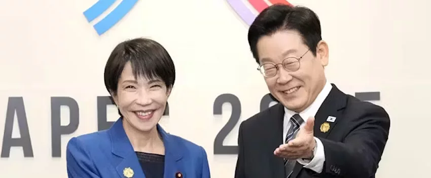 A nova primeira-ministra Sanae Takaichi realiza um "ataque de charme" para amenizar a tensão com o presidente Lee Jae Myung e fortalecer as Relações Japão Coreia do Sul.