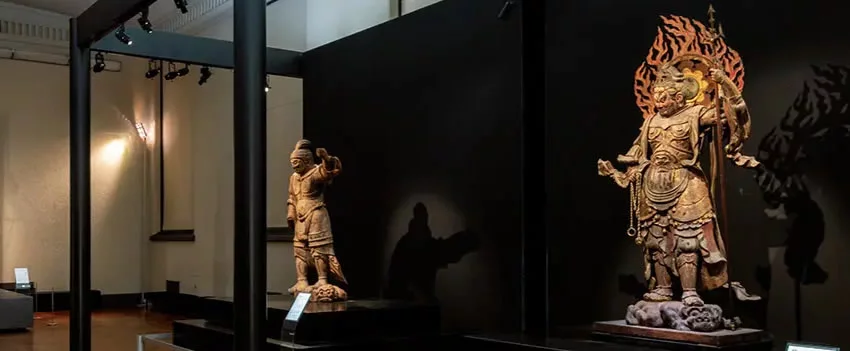 Descubra as raras esculturas budistas Unkei do Templo Kohfukuji no Museu Nacional de Tóquio! Veja o Buda Miroku, Bodhisattvas e Reis Devas de perto. Imperdível.