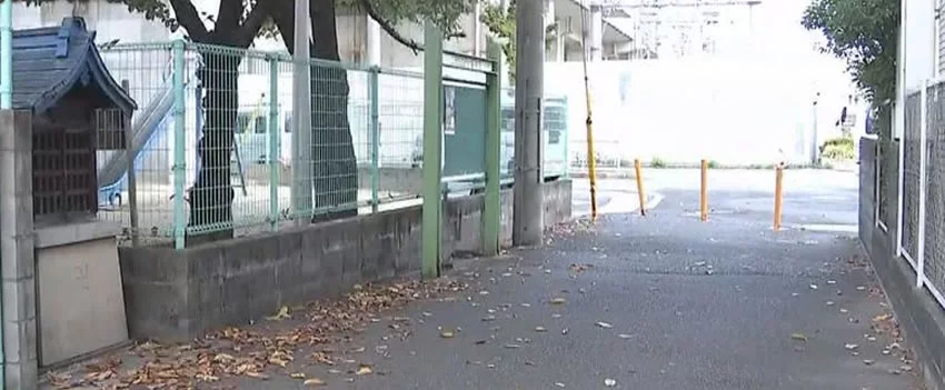 Ossos encontrados em Kochi confirmam morte de jovem sequestrado em Hyogo. Quatro suspeitos, ligados à yakuza, foram presos por sequestro e homicídio. Leia detalhes aqui.