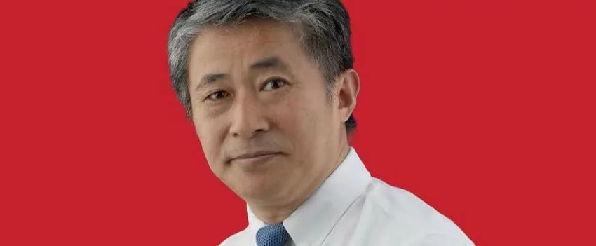 Ameaça Takaichi Cônsul Chinês gera crise! Entenda o protesto formal do Japão contra Pequim após a publicação chocante do diplomata sobre a ministra. Saiba o impacto para expatriados.