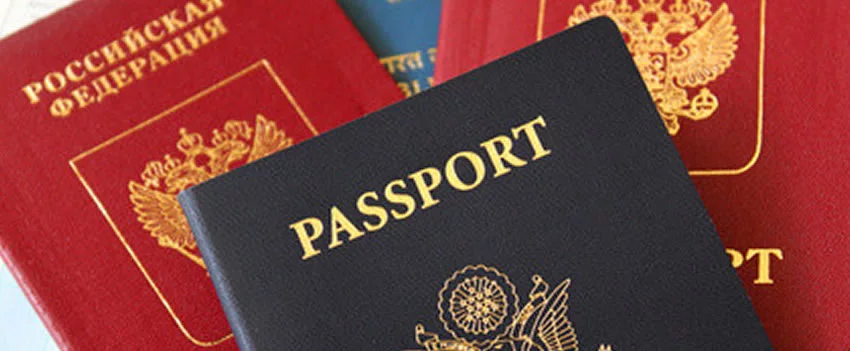 Japão vai aumentar taxas de visto para estrangeiros em 2026. Entenda o impacto para expatriados e como isso combate o overtourism.